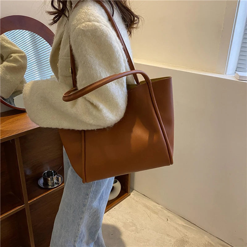 Aurelius™ Large Carry Bag