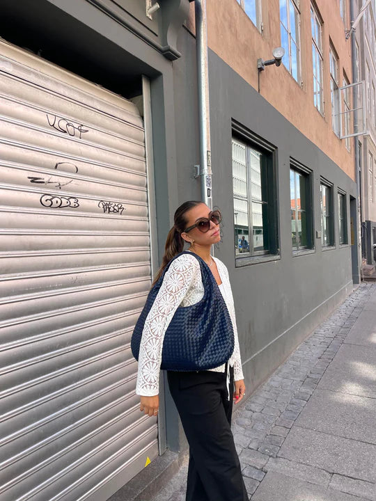 The Essentiel tote bag