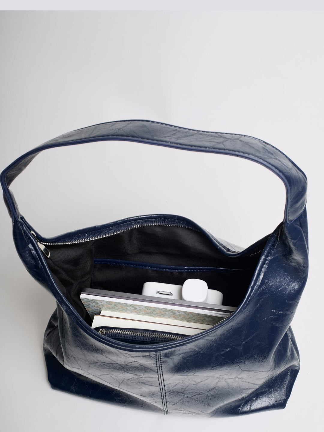 Scarlett Distressed Leather Tote - Zipper Version