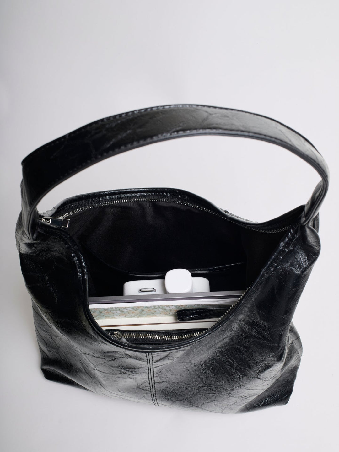 Scarlett Distressed Leather Tote - Zipper Version