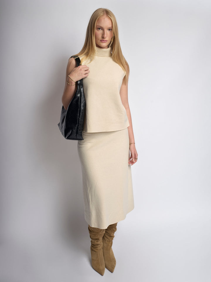Scarlett Distressed Leather Tote - Zipper Version