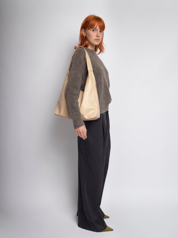 Scarlett Distressed Leather Tote - Zipper Version