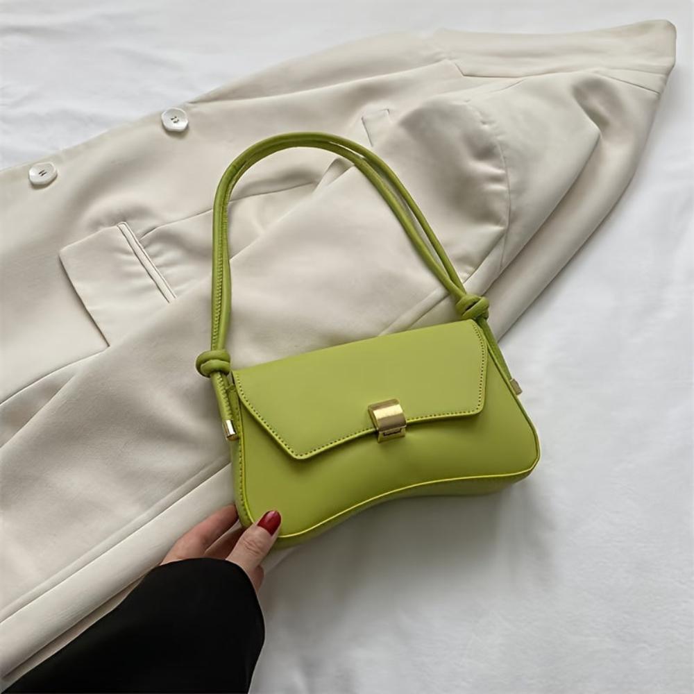 Daphne retro shoulder bag with flap