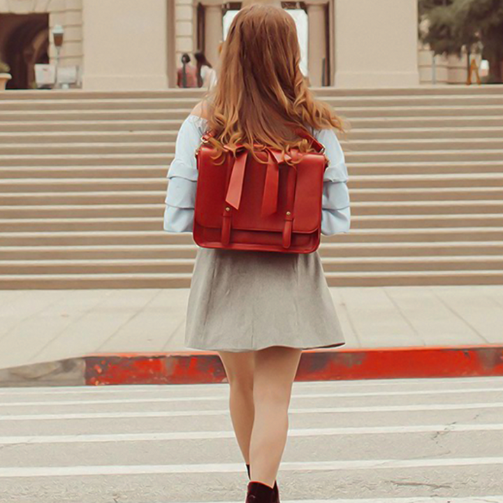 Vintage satchel with bow and kissing mouth