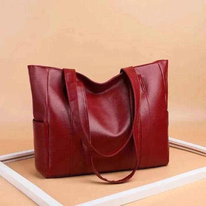 Graces minimalist luxury | Soft shoulder bag