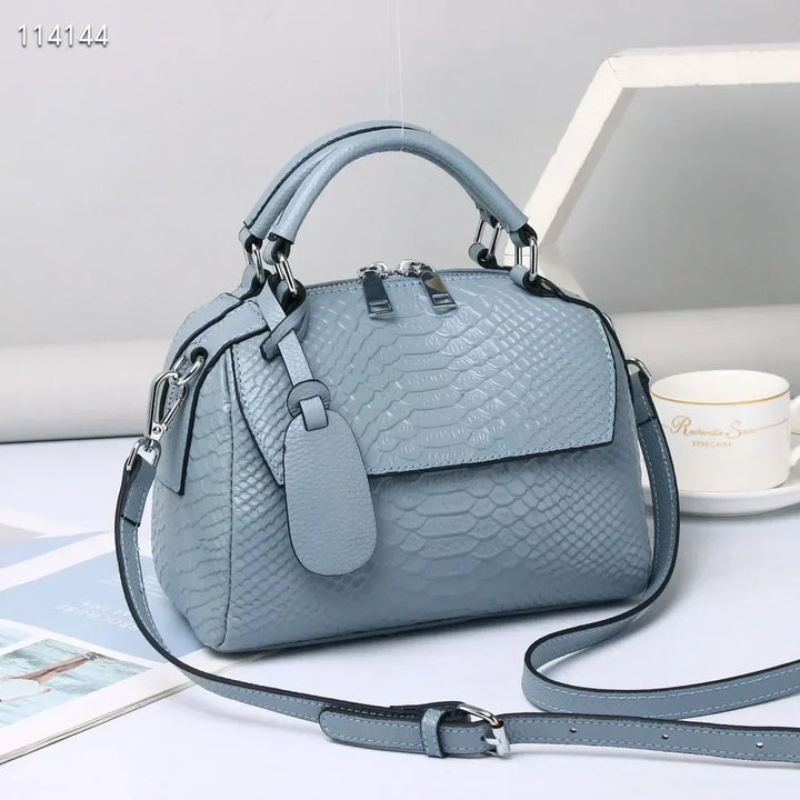 Aurelius™ Compact Leather Bag