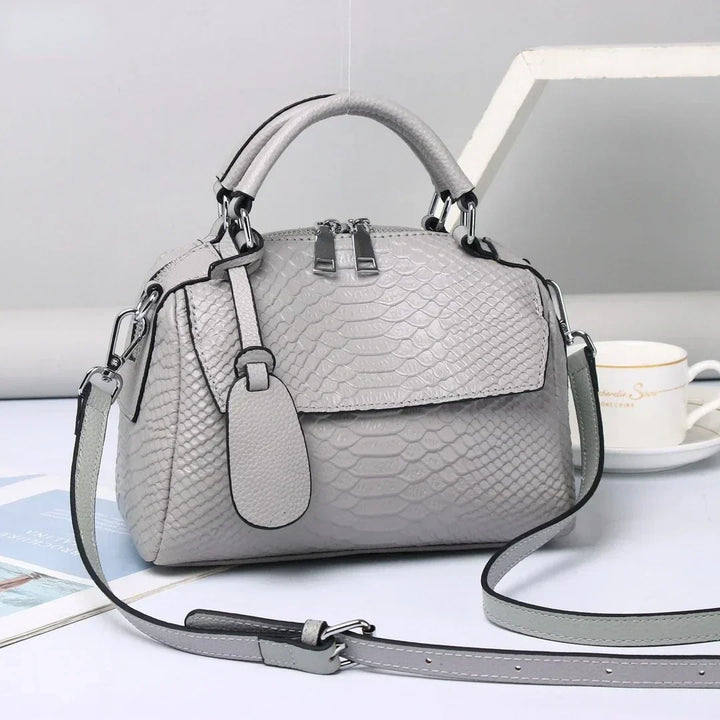Aurelius™ Compact Leather Bag