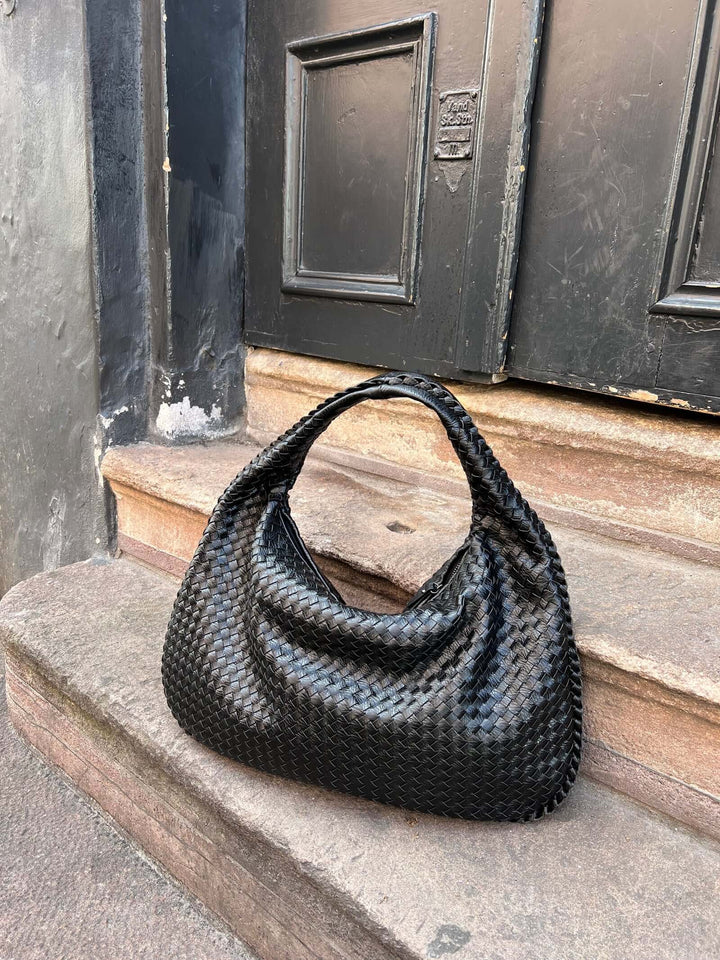 The Essentiel tote bag