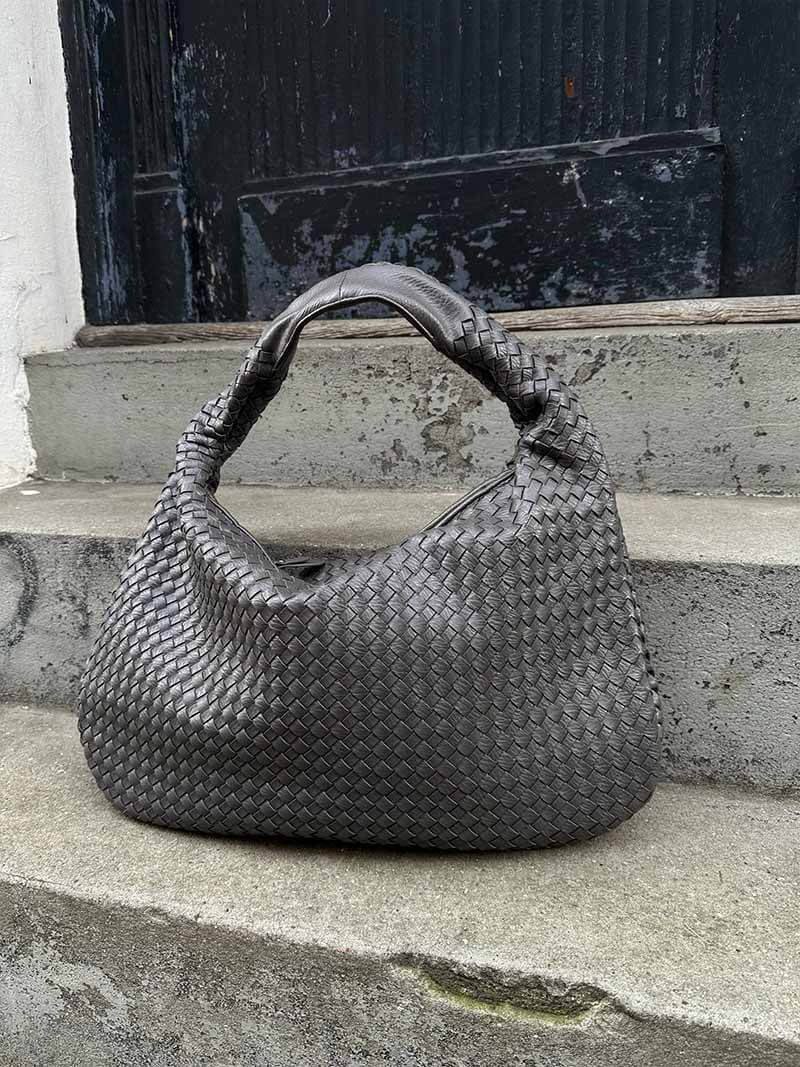 The Essentiel tote bag