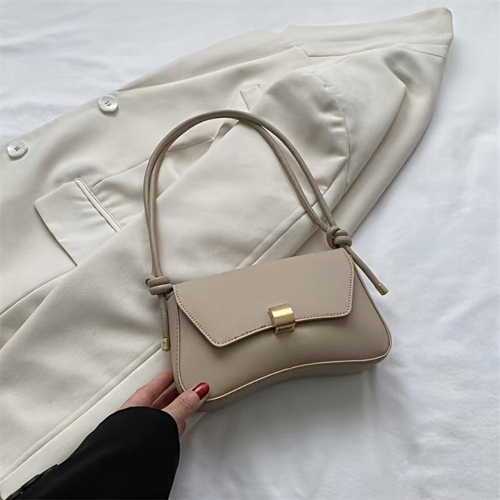 Daphne retro shoulder bag with flap